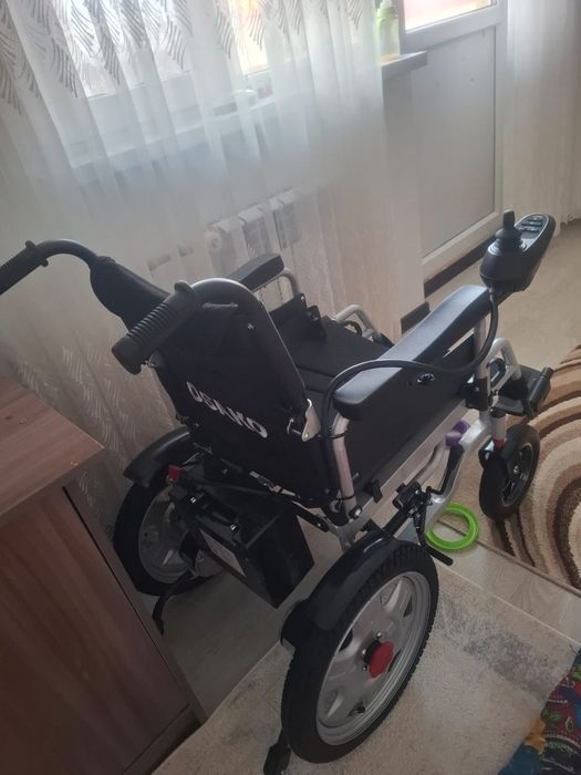 Инвалидная коляска