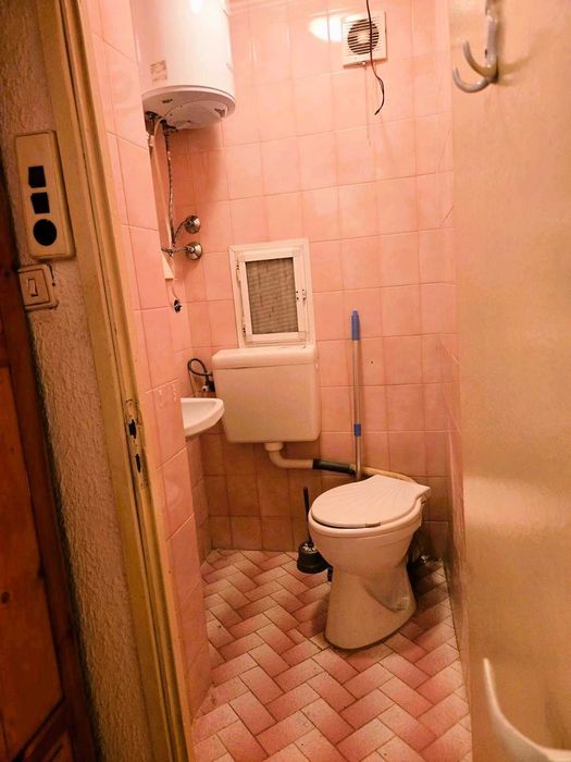 Продава се Тристаен апартамент в Бургас, Център - 92 кв.м за 1772 €/кв.м - Снимка #15