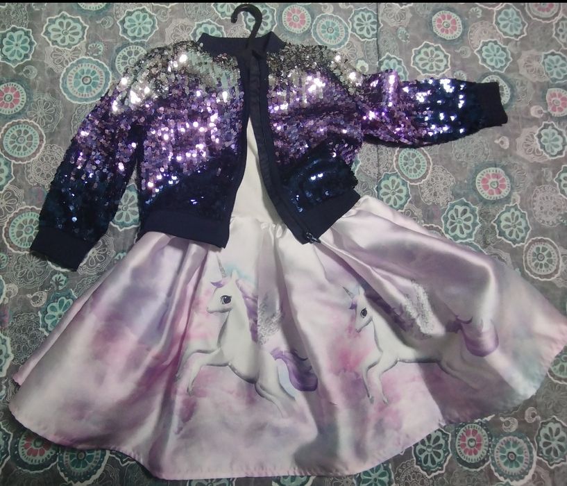 Красивые платья р.104-110