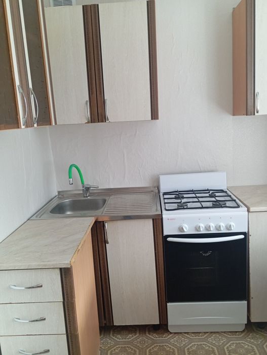 продам 2 комнатную квартиру