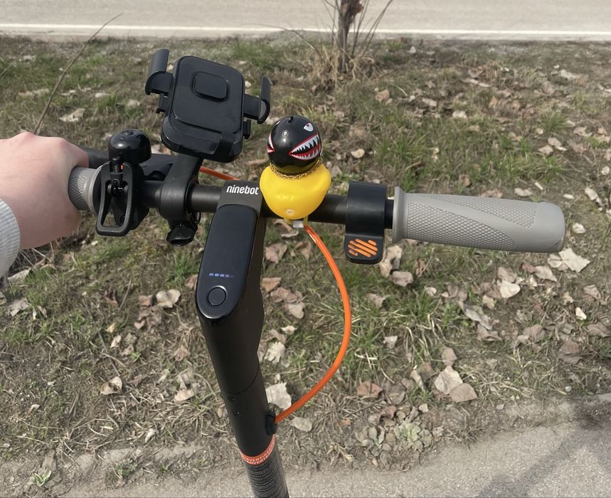 Электросамокат NineBot KickScooter f40