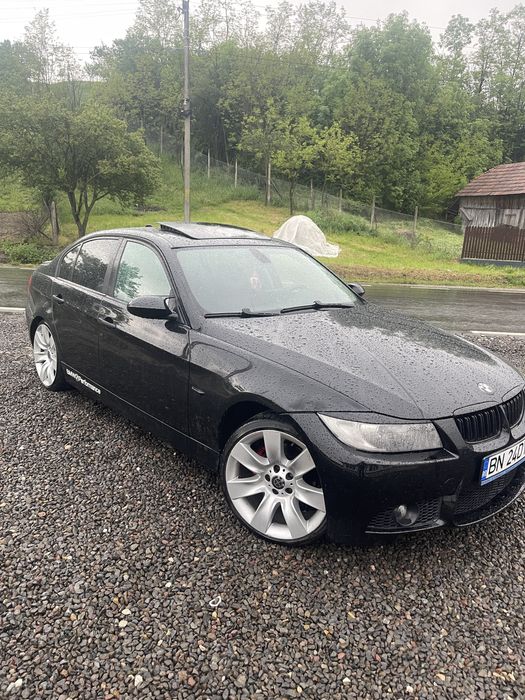 Vând BMW E90 M Pachet