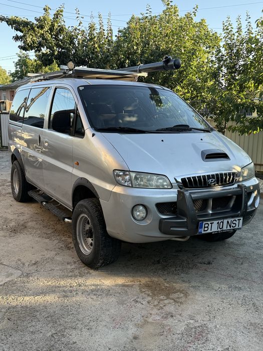 Hiunday h1 starex 4x4 overlanding