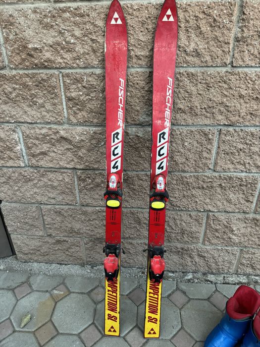 Лыжи и обувь для начинающих