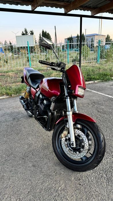 Продам мотоцикл yamaha xjr400