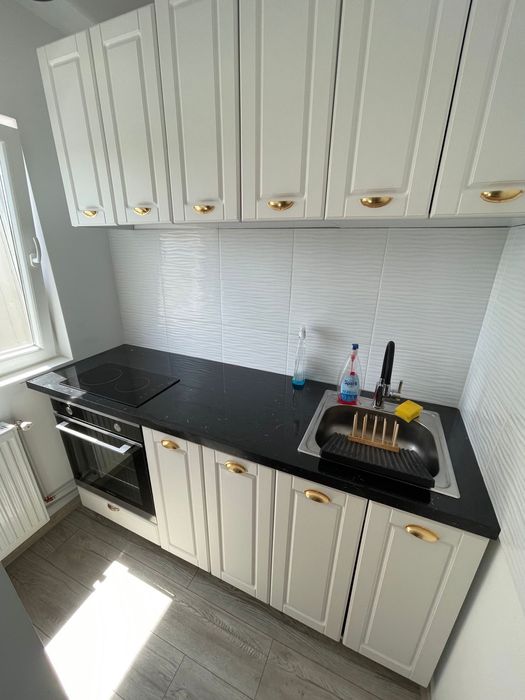 Proprietar inchiriez garsoniera