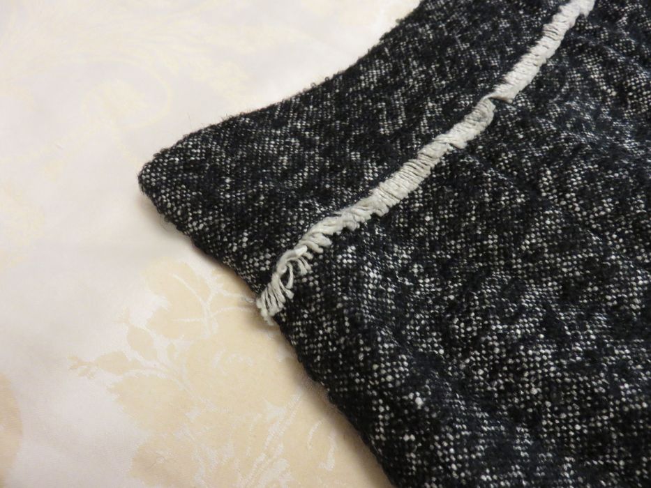 Вълнена пола Dolce&Gabbana, миди дължина, L