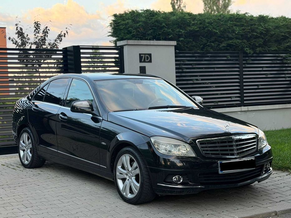 Mercedes-Benz C-Class 2008 2.2 CDI • 177 CP • Automat •