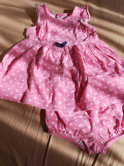 Бебе момиче дрехи