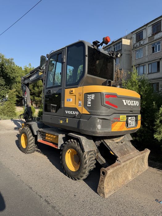 VOLVO EW60E 2020год 5600 моточас
