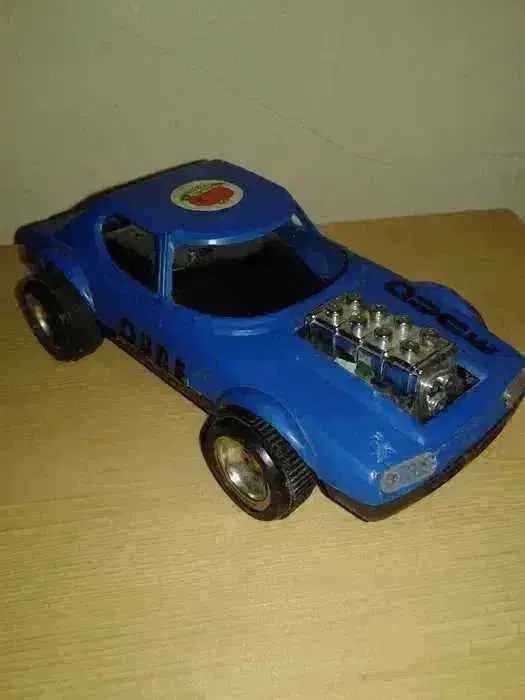 Masinuta de colectie anii 80