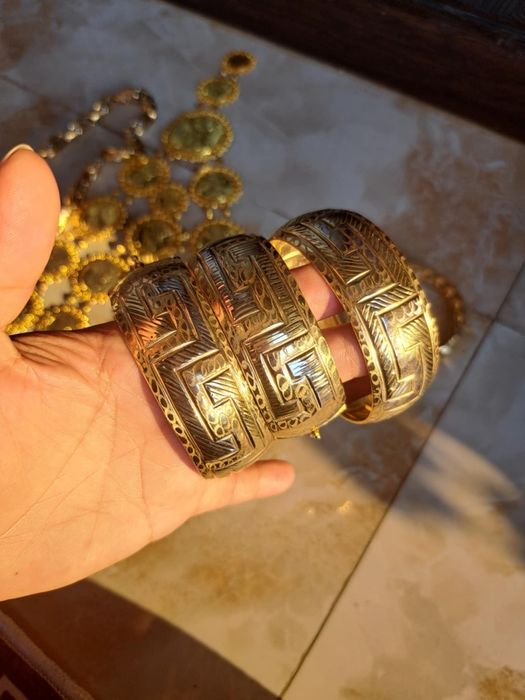 Vând Aur nou de 14k