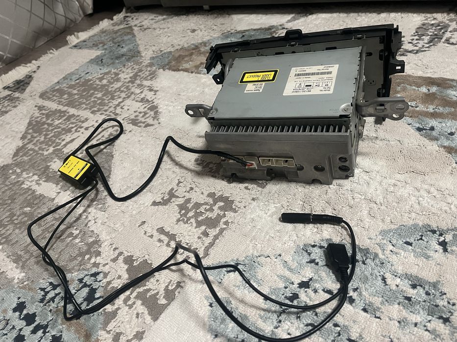 продам автомагнитолу