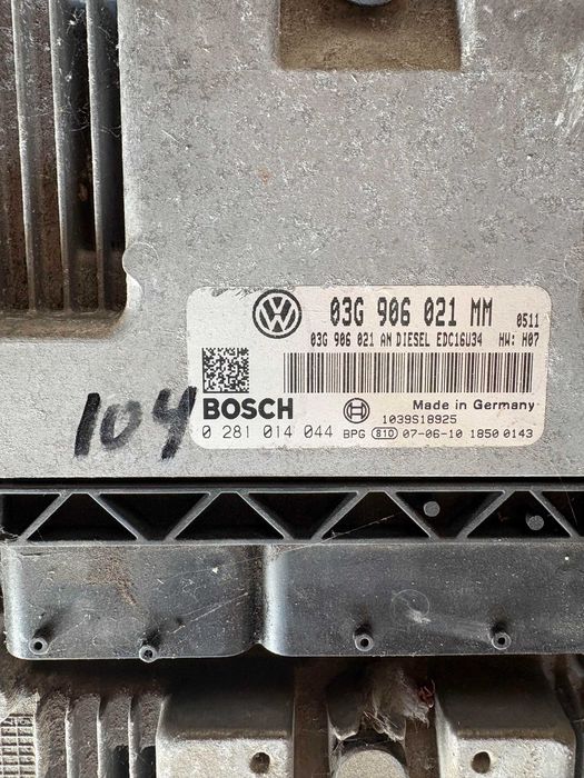 Компютър еку ecu електронен блок двигател туран тоуран touran 1.9tdi