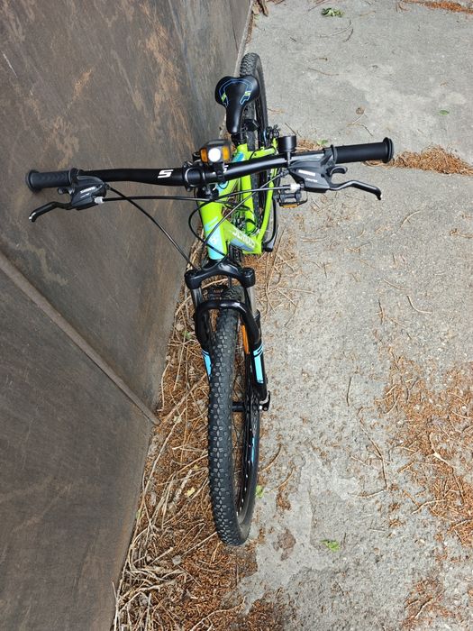 Bicicleta Serious Rockville aluminiu,27,5inch,Shimano,24 viteze,lumini
