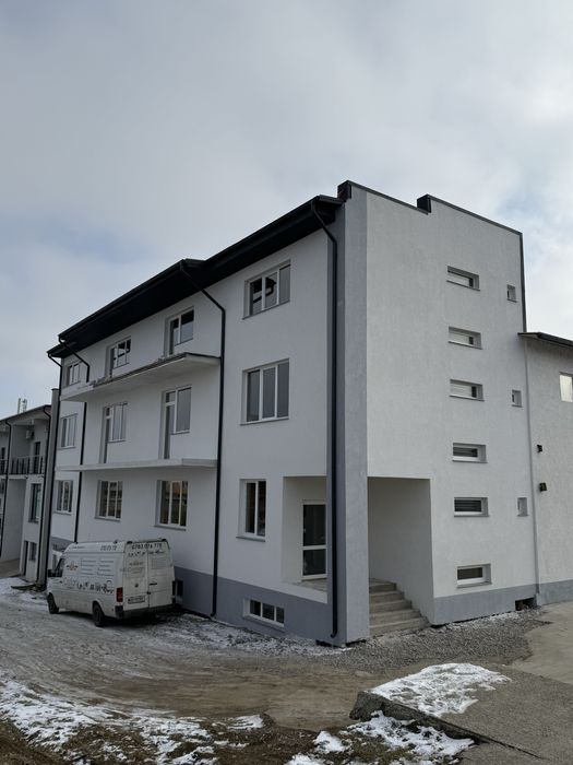 Închiriez / De Închiriat Clădire 4 Nivele pentru birouri zona Kaufland