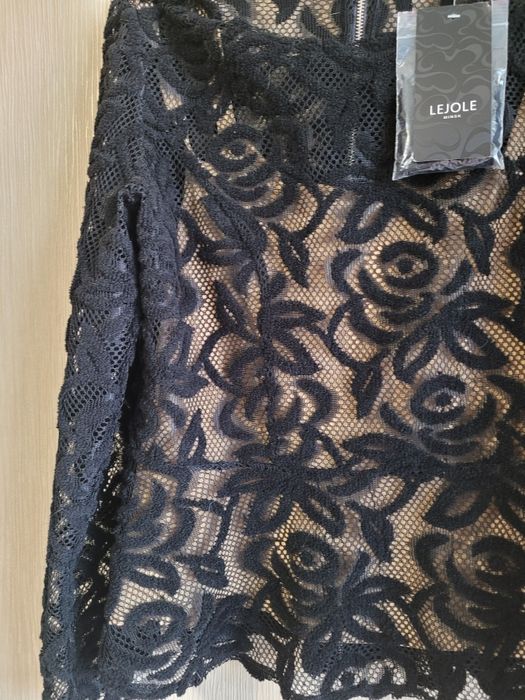 Продам блузу 48р новая.