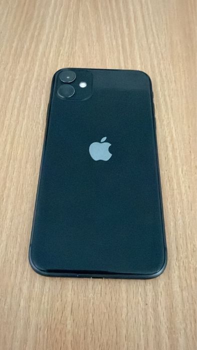 Iphone 11 в хорошем состоянии