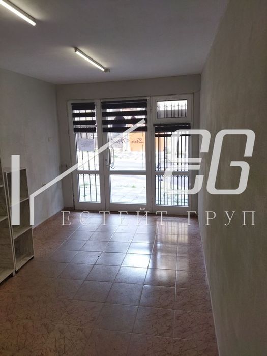 Дава се под наем Магазин в Варна, Център - 18 кв.м за 204 € - Снимка #1