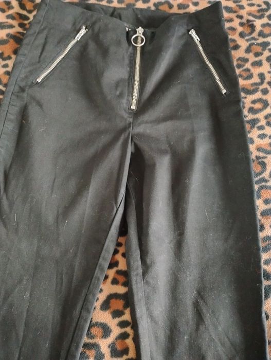 Pantaloni Divided Mărimea  S