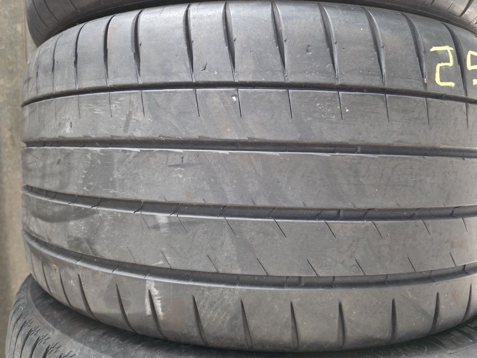 2бр Летни гуми 255 35 19 - Michelin