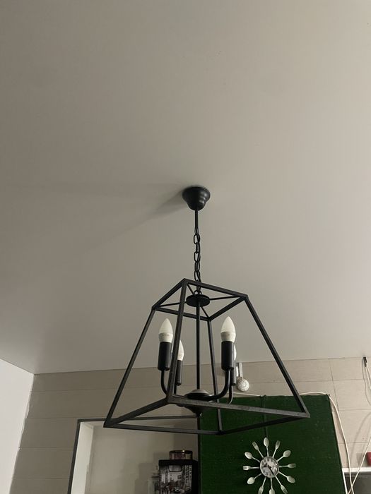 Продаю люстру трапеция