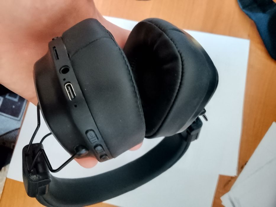 оригинальный наушни