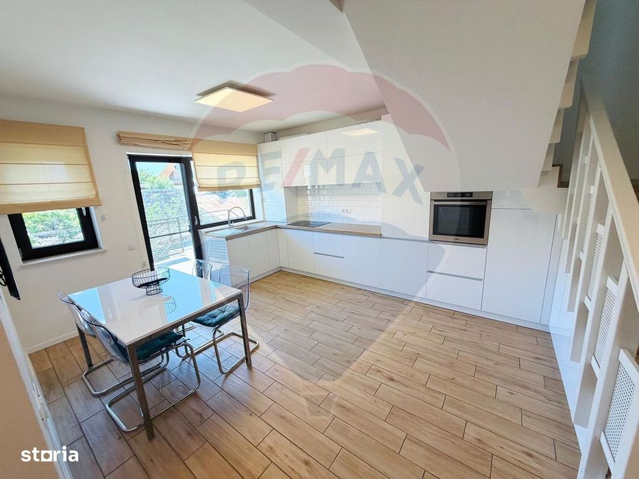 Apartament in casa 3 camere