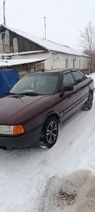 Продам Ауди 80 б3.