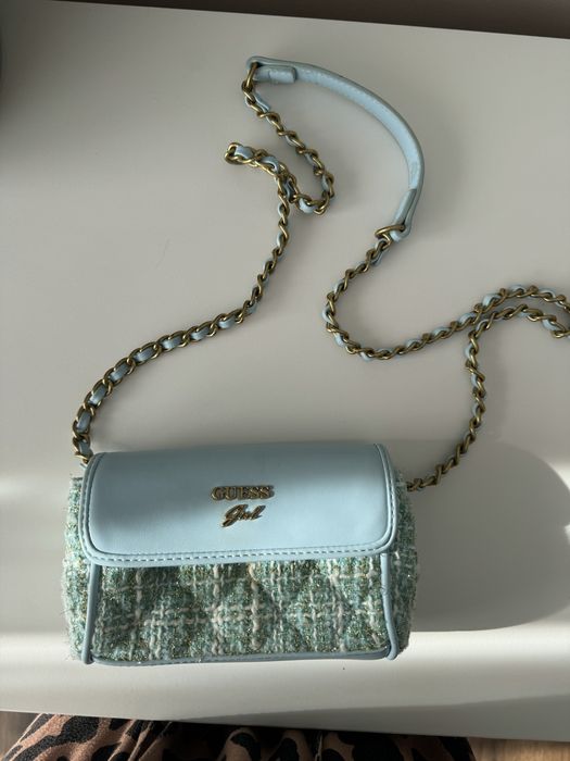 Guess Дамска чанта Danila Flap Bag