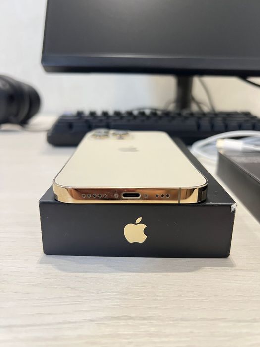 iPhone 13 pro, в идеальном состоянии
