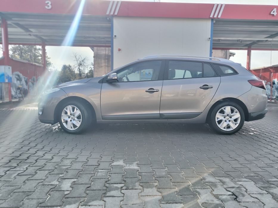 Vând Renault Megane lll