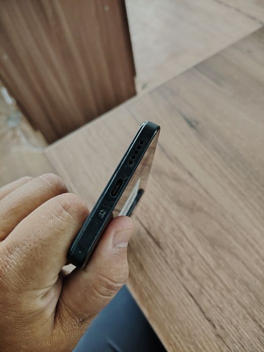 Продам Redmi 14C 8/256 гб