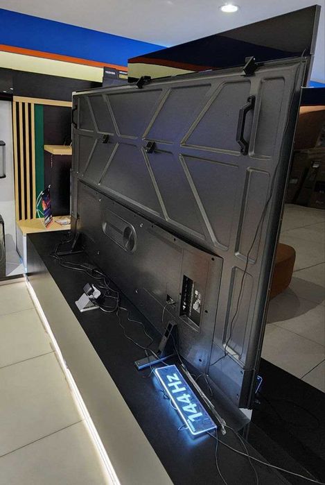 Телевизор QLED Toshiba 65Z670ME / 75Z670ME / 100Z670NE (Новинки 2024)