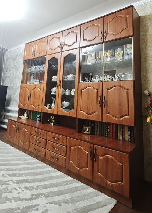 Стенка производство Польша, 3 секции