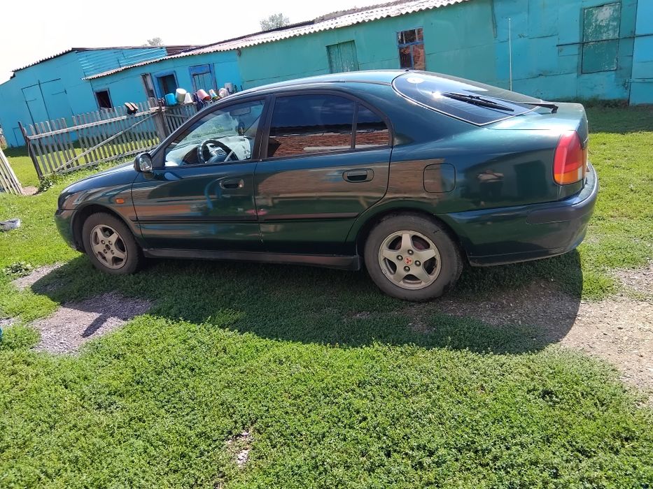 Mitsubishi Carisma продаётся