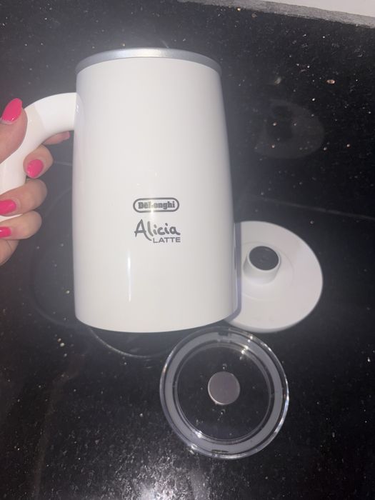 Електрическа кана за мляко