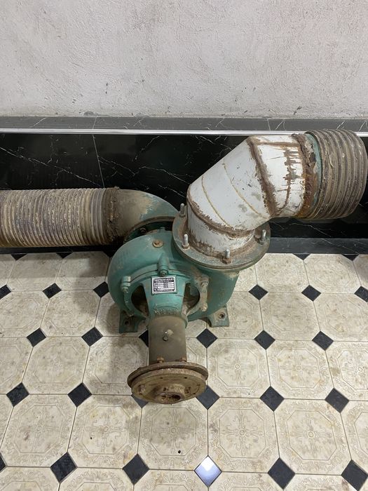 Сув тортувчи насос.