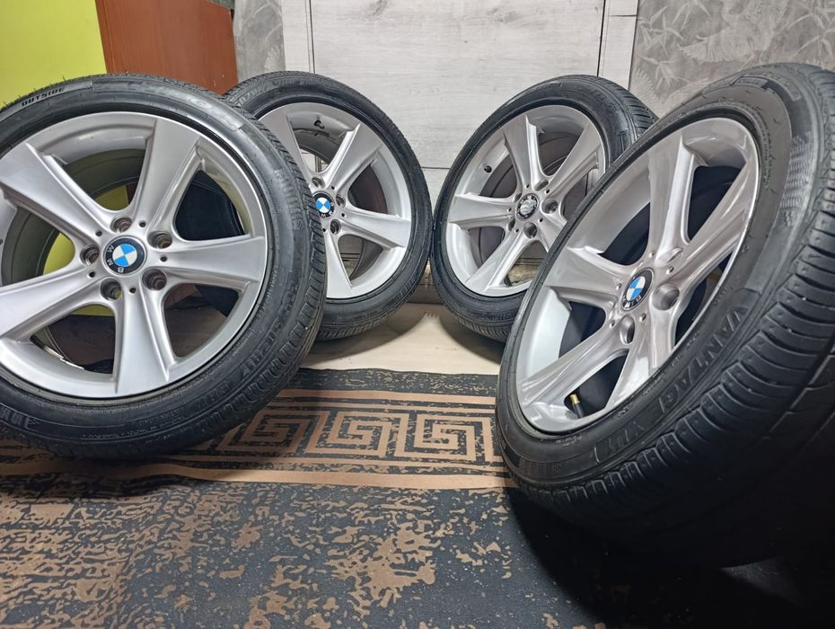 Продам комплект колес