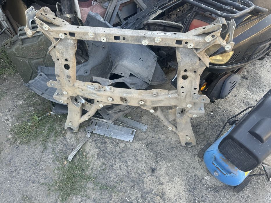 Bmw G20 G21 G22 g26 преден мост без забелешки само задно