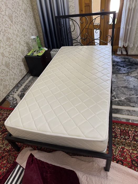 Кровать без матраса матрассиз