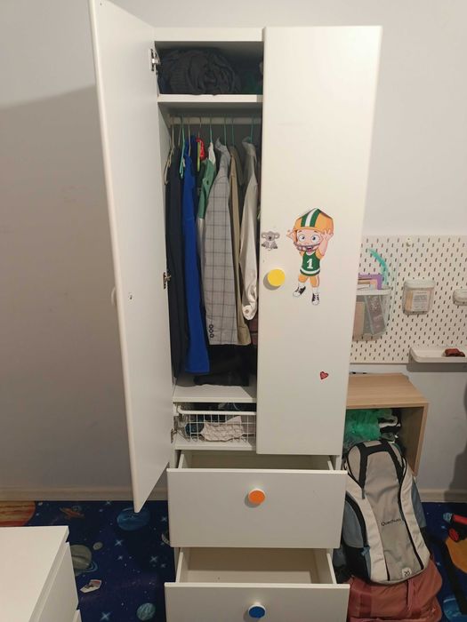 Dulap ikea.