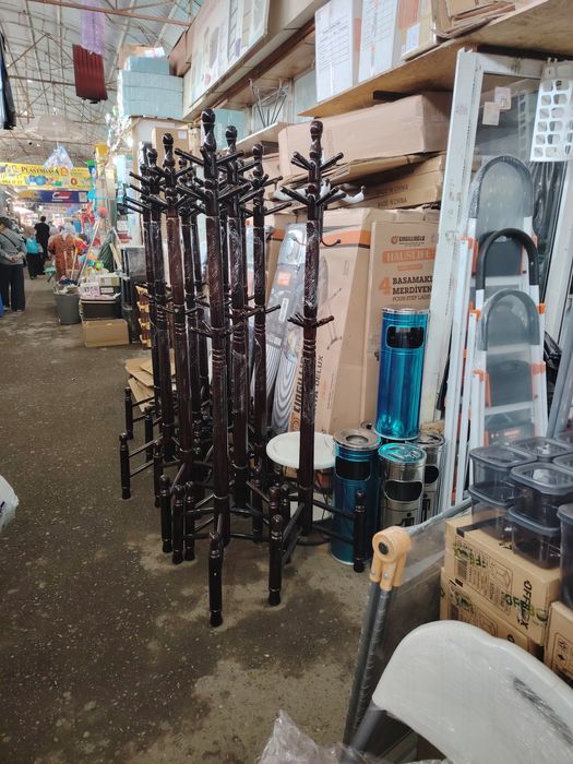 Вешалка стойка вишилка напольный для одежды гардероб veshilka veshilka