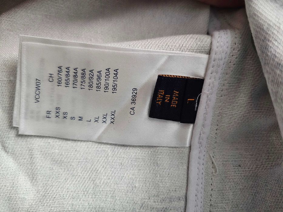 LV geaca de denim marimea L