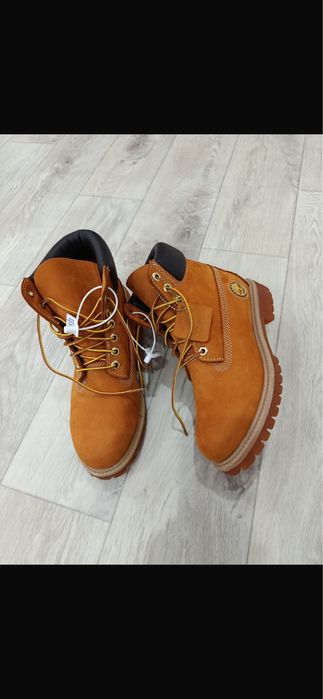 Продам ботинки Timberland