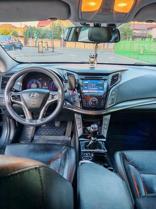Vând Hyundai i40 1.7 diesel din 2013