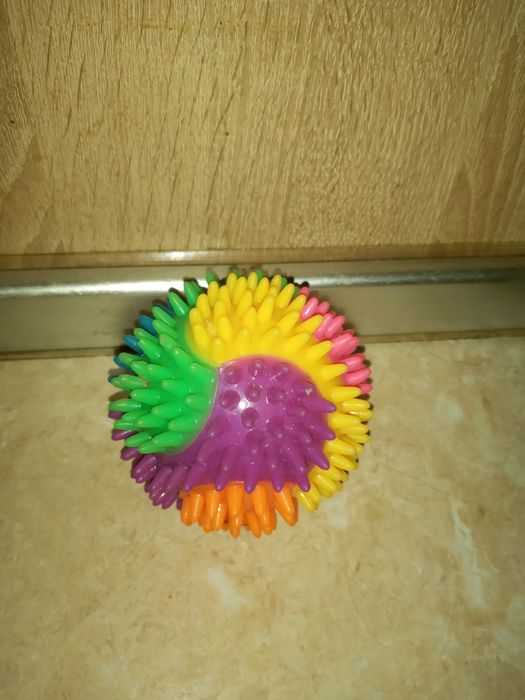 Мячик светящийся для питомца