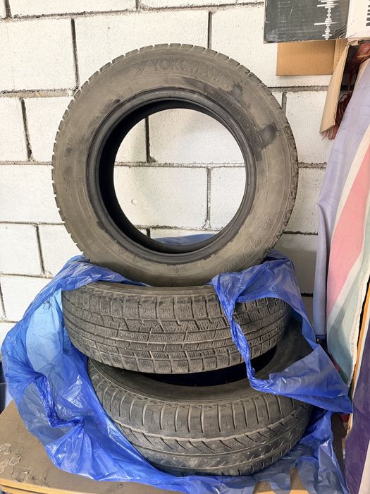 3 колеса . В отличном состоянии