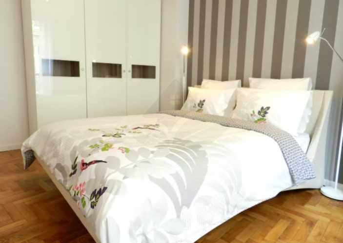 Дава се под наем Тристаен апартамент в Пловдив, Център - 73 кв.м за 244.8 € - Снимка #3