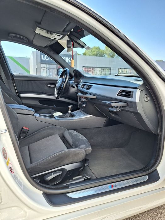 BMW 318 E91 бензин